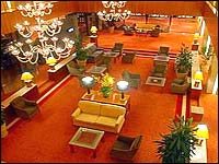  Hotel Okura 